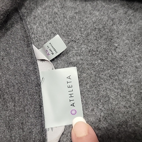 Athleta, Size XS Cherry Creek Gray Asymmetrical Zip Jacket, EUC - Picture 9 of 16